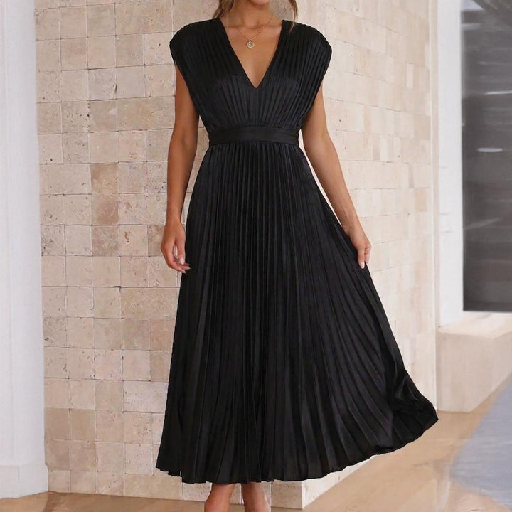 Stella | Pleated Maxi Dress