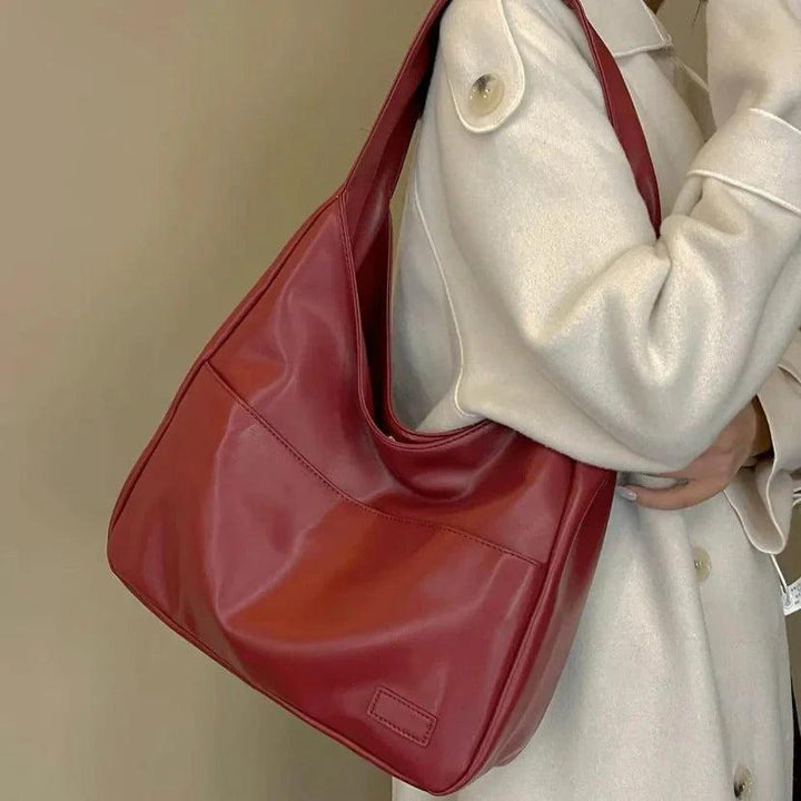 Erin | Akari Hobo Bag