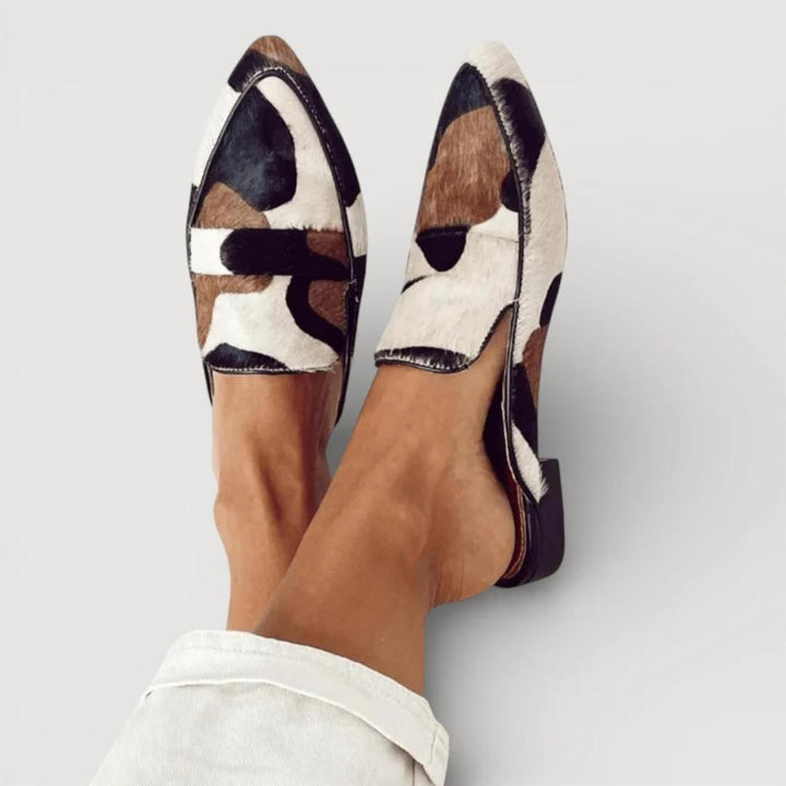 Kaitlyn | Mocassins With Abstract Pattern
