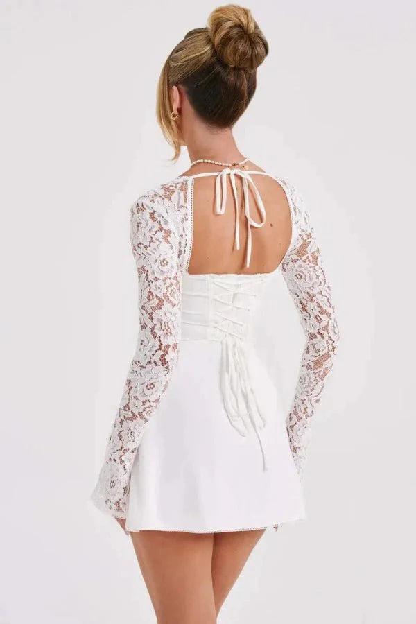 Louise | Lace Charm