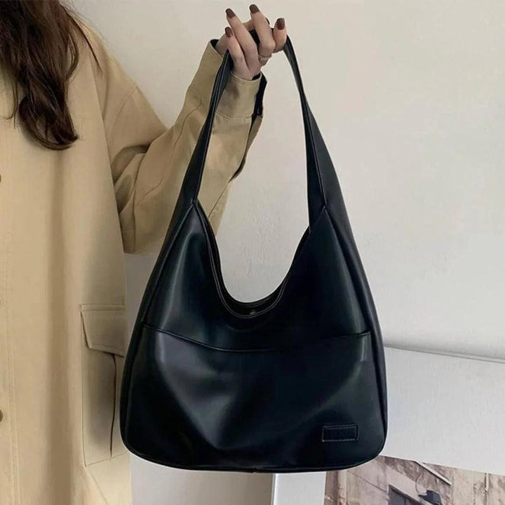 Erin | Akari Hobo Bag