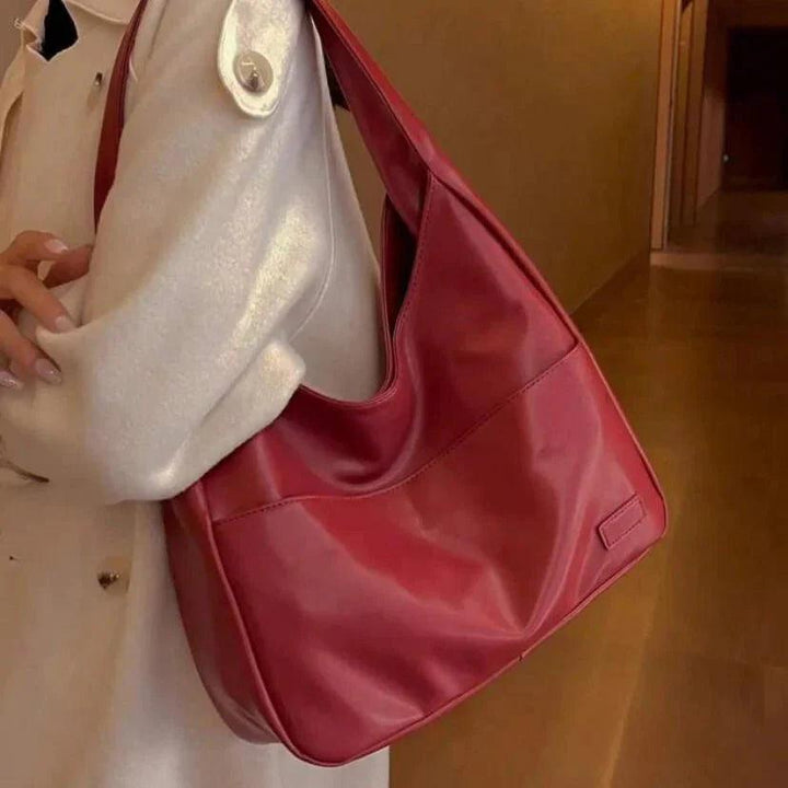 Erin | Akari Hobo Bag