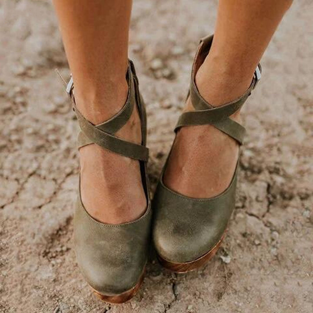 Teresa | Elegant Wedge Heels with Closed Toe & Ankle Strap