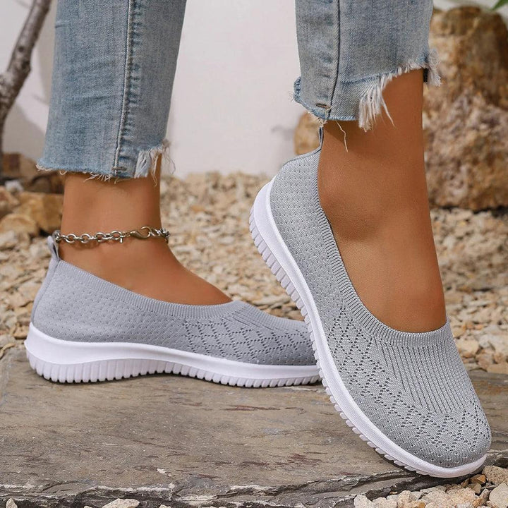 Nadia | Knit Upper Closed Toe Shoes