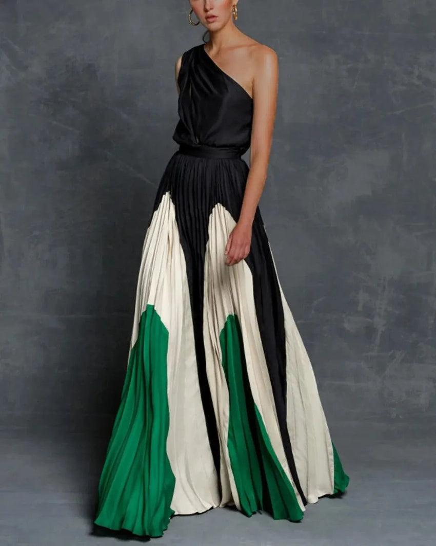 Charlotte | Maxi Dress with Stylish Shoulder Design