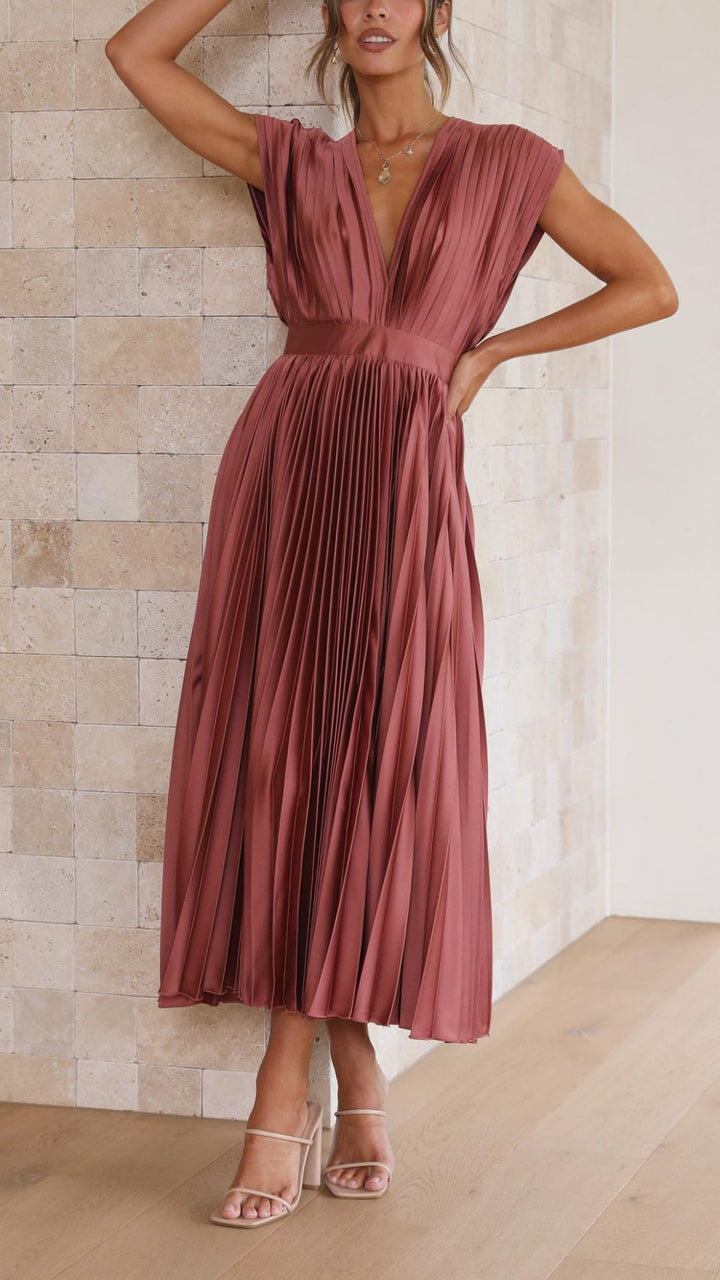 Stella | Pleated Maxi Dress