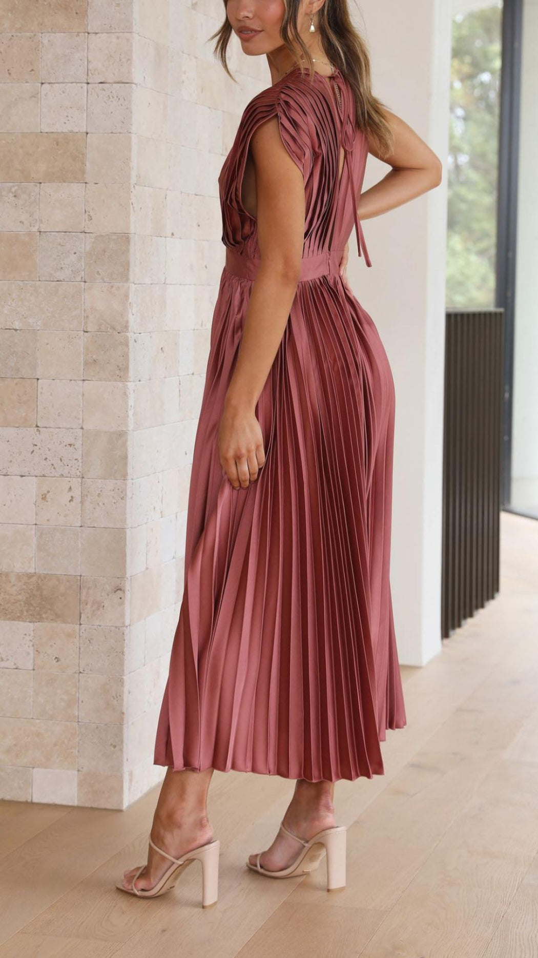 Stella | Pleated Maxi Dress