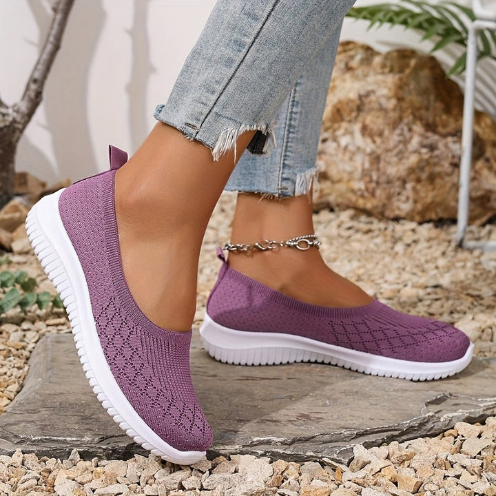 Nadia | Knit Upper Closed Toe Shoes