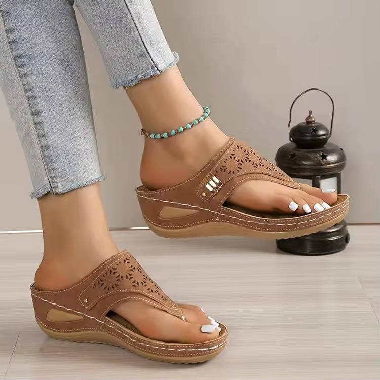 Lyra | Women’s Adjustable Walking Sandals