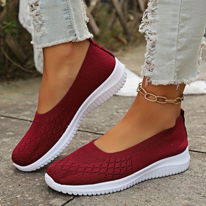 Nadia | Knit Upper Closed Toe Shoes